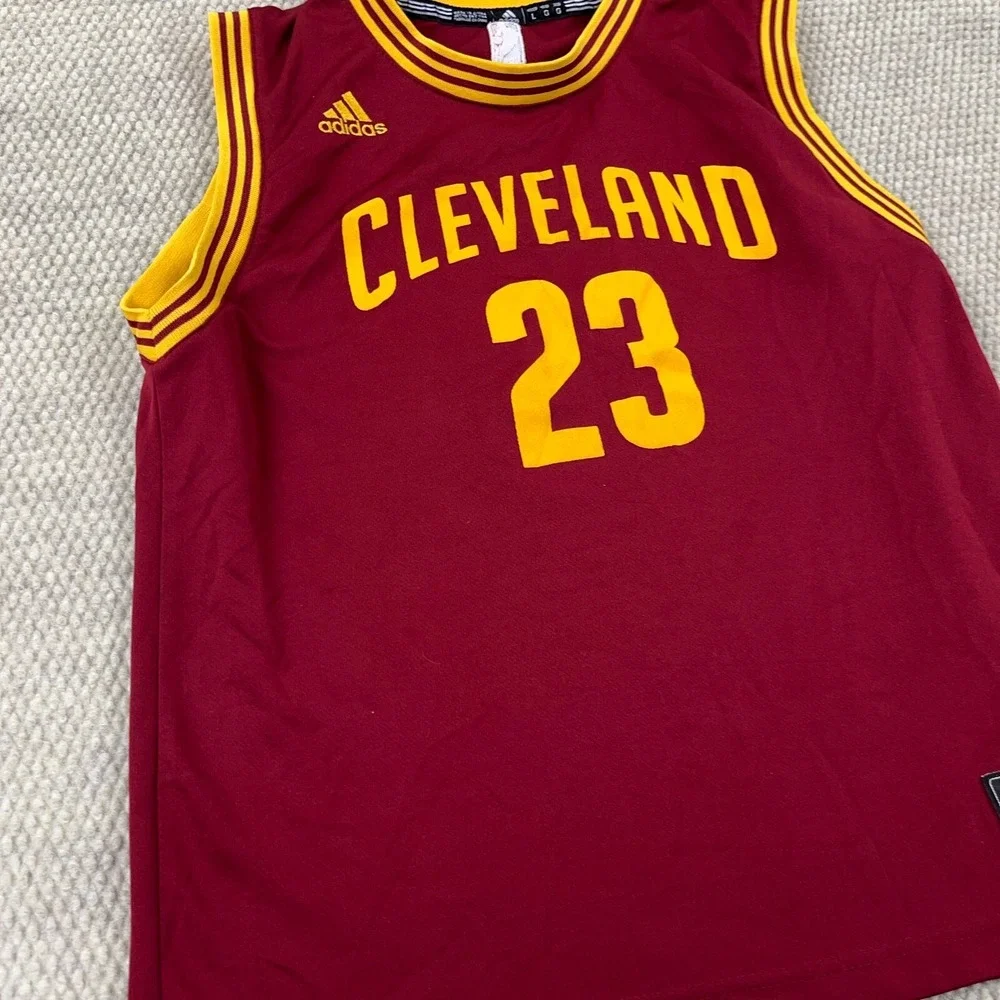 Cleveland Cavaliers LeBron James‎ Jersey Youth Large Maroon Yellow Adidas Boys *